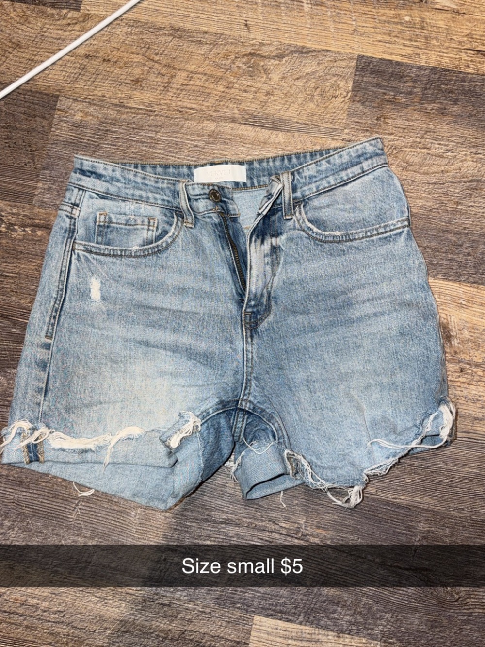 Light Wash Denim Cutoff Shorts - Small